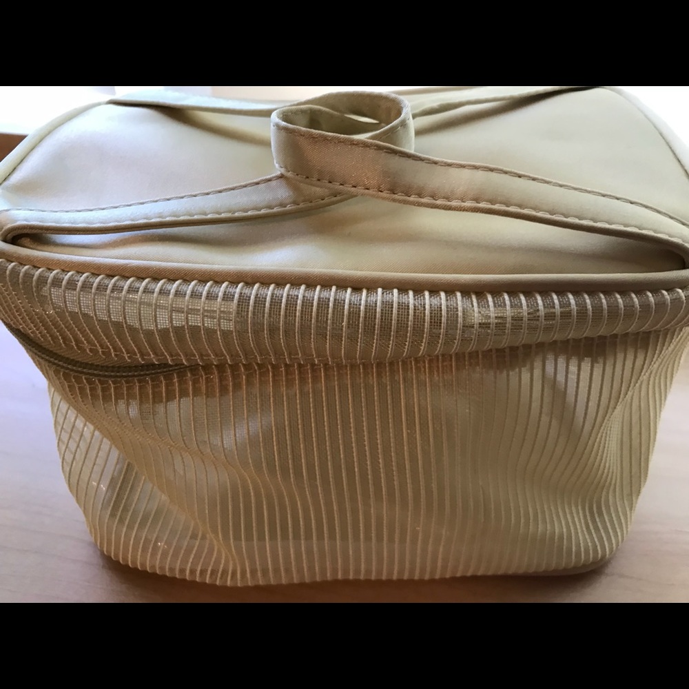Good make up case